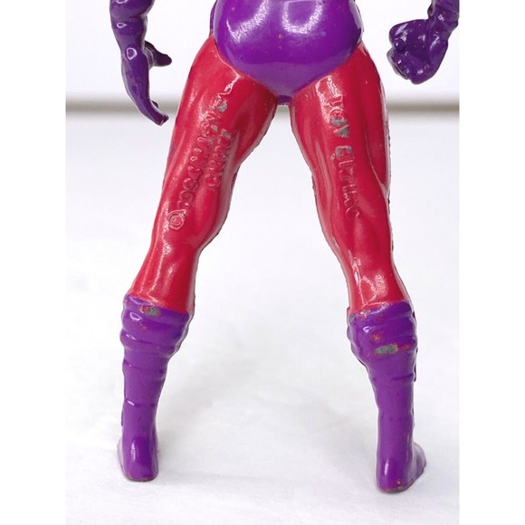Toybiz Marvel Diecast Metal Action Figure Magneto 2.5-3" 1990s - Picture 4 of 6